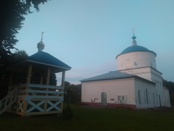 Церковь Рождества Пресвятой Богородицы в селе Мишутино