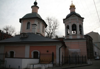 Храм Преподобного Сергия Радонежского в Крапивниках