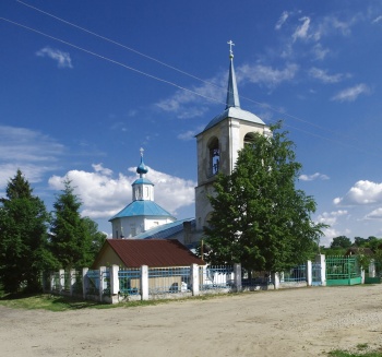 Церковь Покрова Пресвятой Богородицы в деревне Карижа