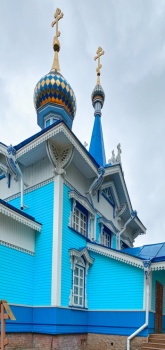 Успенская церковь в Ижевске: фотография деревянного храма