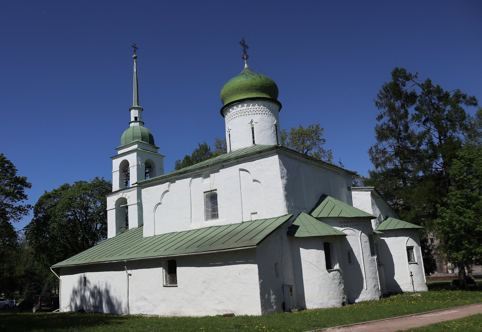 Храм Святой Великомученицы Анастасии Узорешительницы в Пскове