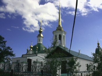 Храм Рождества Пресвятой Богородицы в Березово