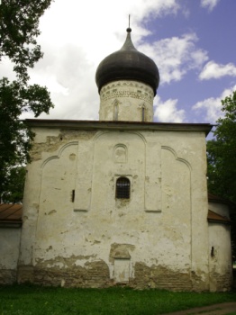 Храм святого Великомученика Георгия Победоносца со Взвоза в Пскове