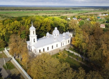 Церковь Тихвинской иконы Божией Матери в деревне Путилово