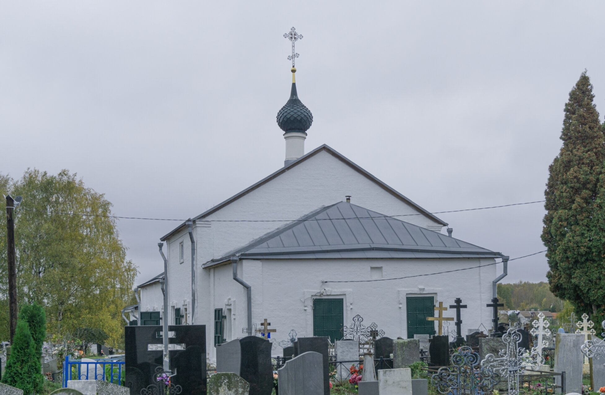 Троицкая церковь в селе Толгоболь Ярославской области
