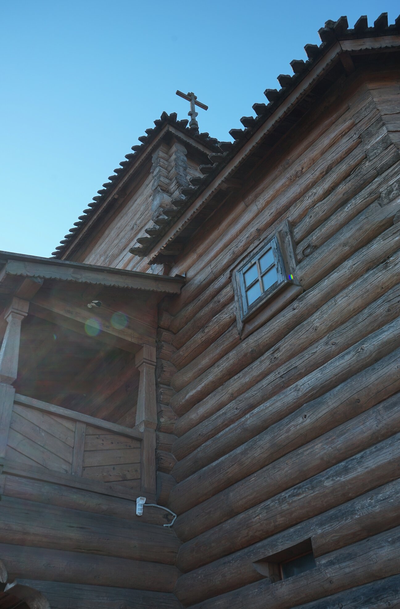 Святые ворота храма Покрова Пресвятой Богородицы в Высоком