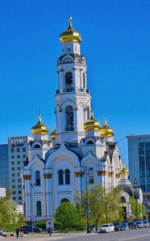 Храм-колокольня Большой Златоуст — духовная доминанта Екатеринбурга