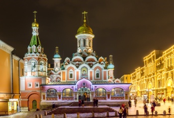 Казанский собор на Красной площади: ночной образ