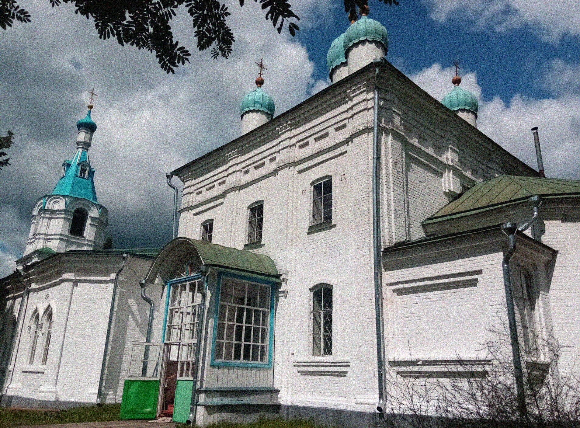 Покровская церковь в селе Падерино