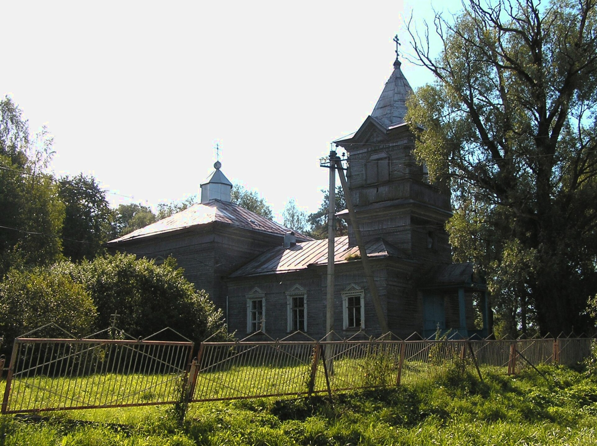 Церковь Тихвинской иконы Божией Матери в Дерглеце