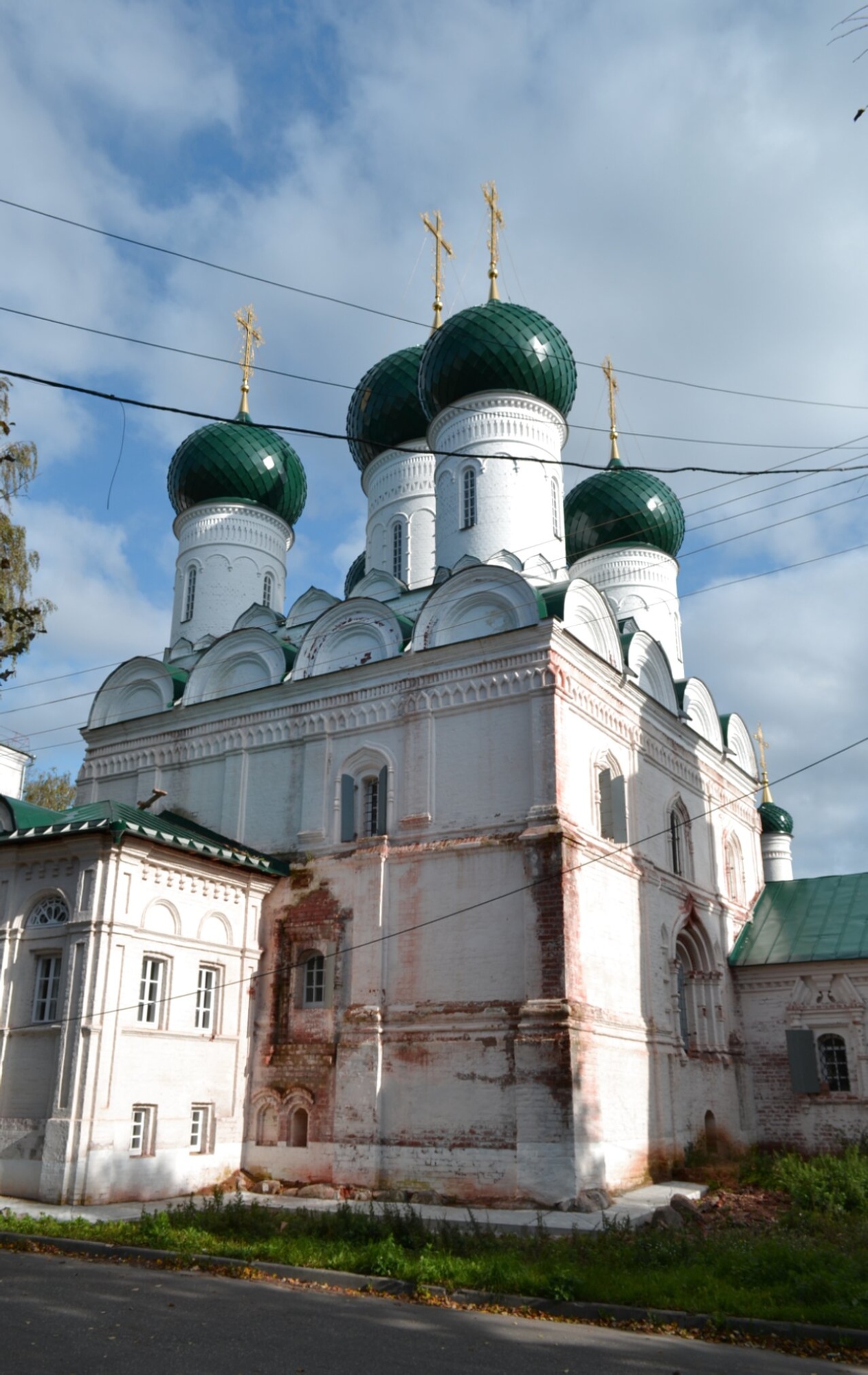 Церковь Вознесения Господня на Дебре в Костроме