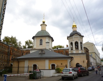 Храм Преподобного Сергия Радонежского в Крапивниках