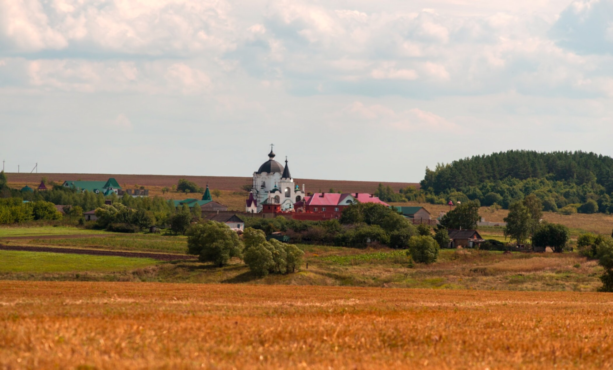 Свято-Духов монастырь в селе Задушное Новосильского района