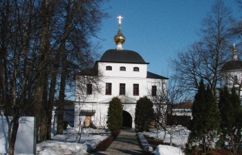 Надвратный храм преподобного Сергия Радонежского в Стефано-Махрищской обители