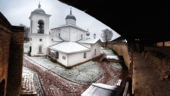 Храм святителя Николая Чудотворца в Изборской крепости