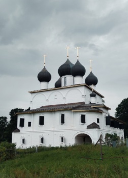 Церковь Илии Пророка в селе Арефино