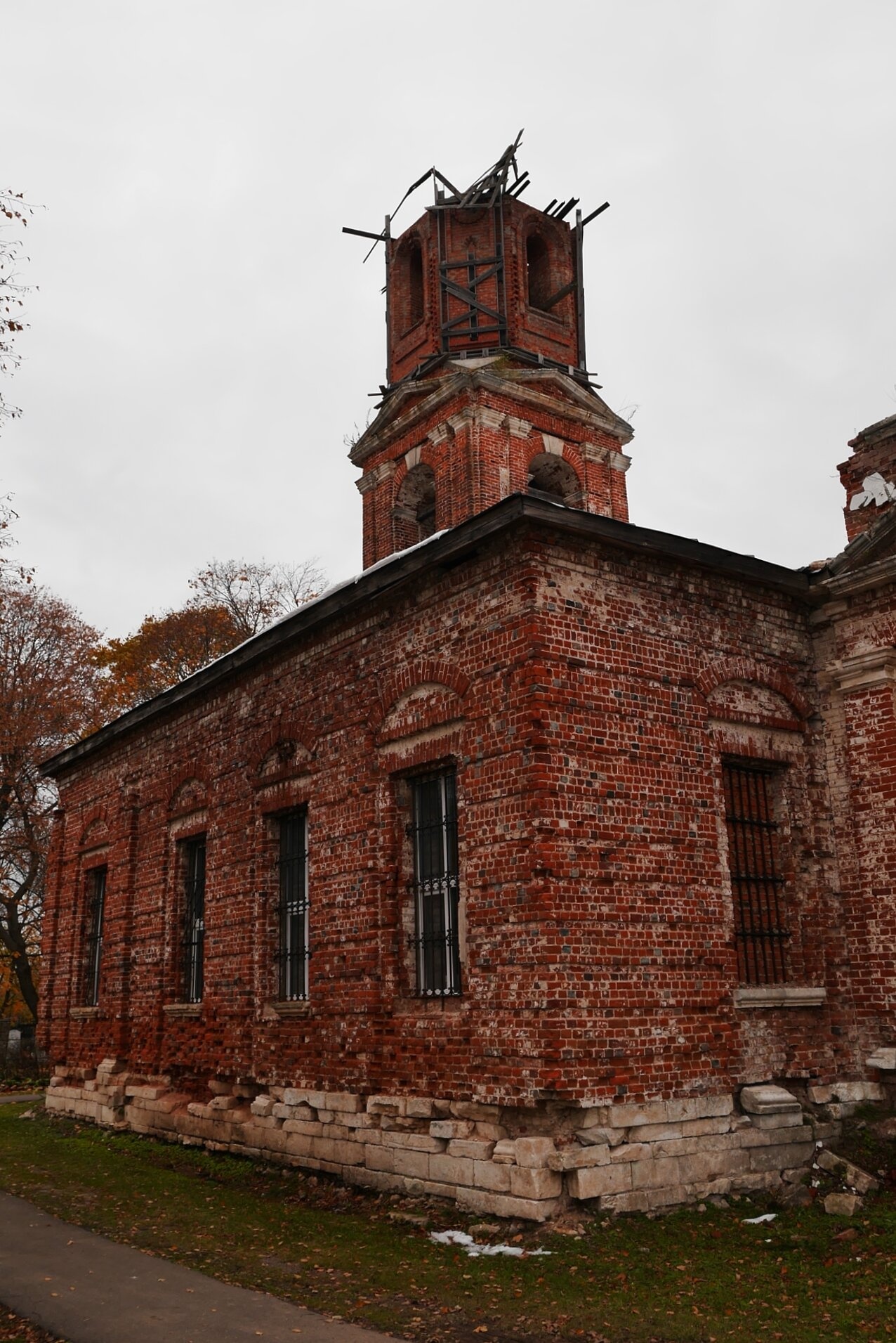 Церковь Введения во храм Пресвятой Богородицы в Подлесной Слободе
