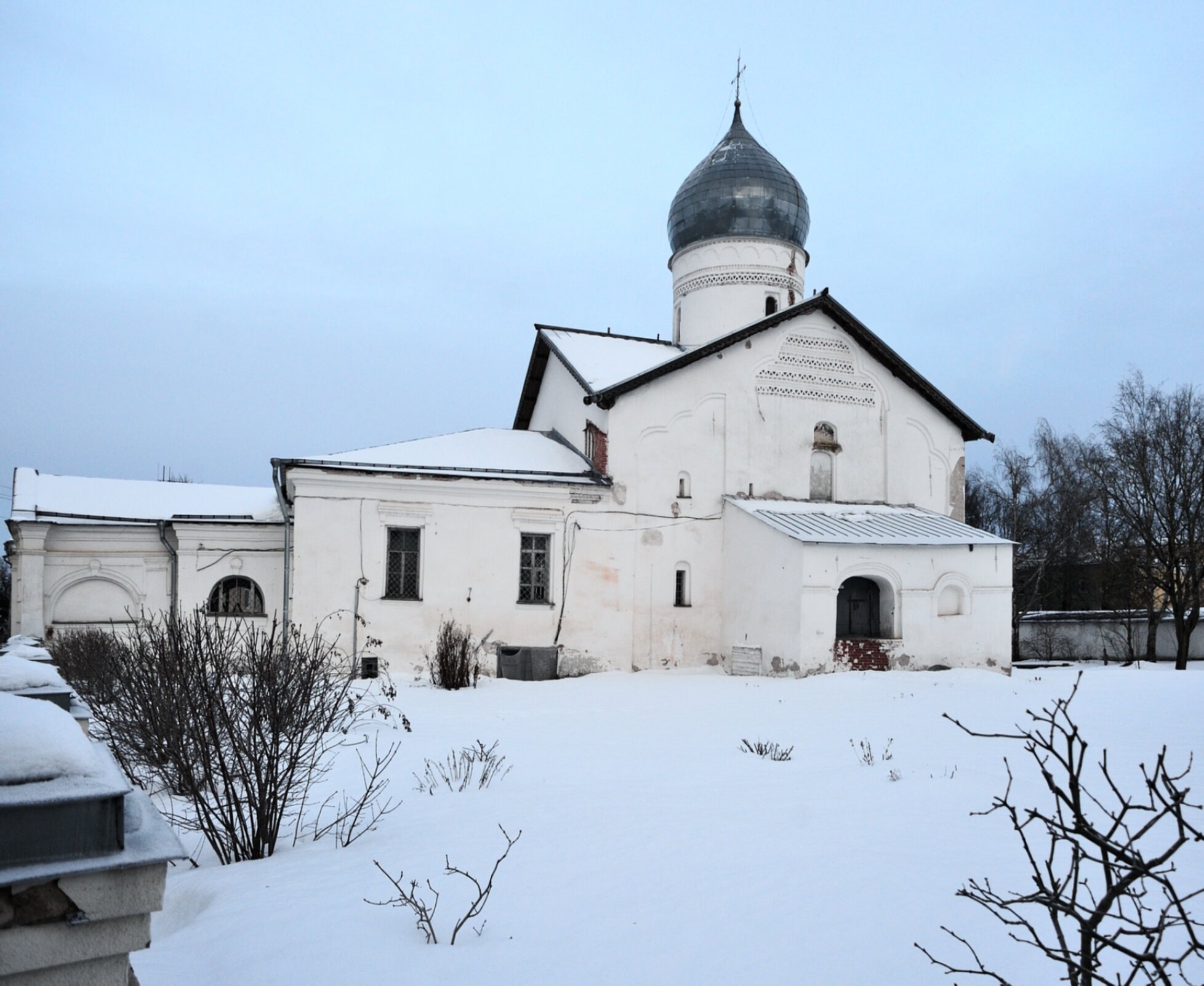 Церковь Димитрия Солунского на Славкове улице в Великом Новгороде