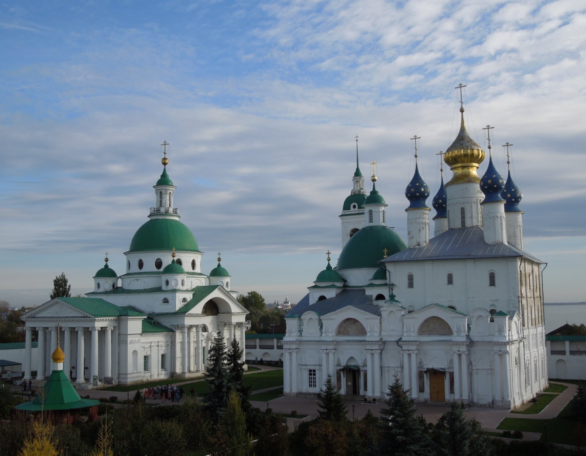 Спасо-Яковлевский Димитриев мужской монастырь в Ростове Великом