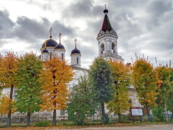 Храм Троицы Живоначальной (Белая Троица) в Твери