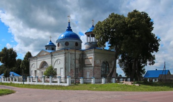 Храм Успения Пресвятой Богородицы в селе Радогощь