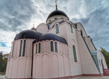 Воскресенский кафедральный собор в Твери