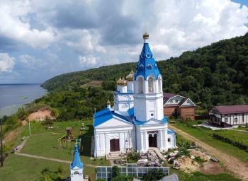 Храм Святителя Николая Чудотворца в селе Исады