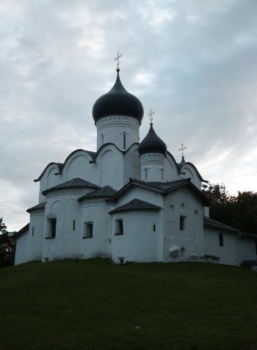 Храм Василия Великого на Горке в Пскове