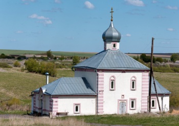 Храм Великомученика Никиты в селе Никитское