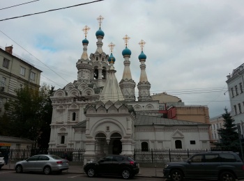 Храм Рождества Пресвятой Богородицы в Путинках