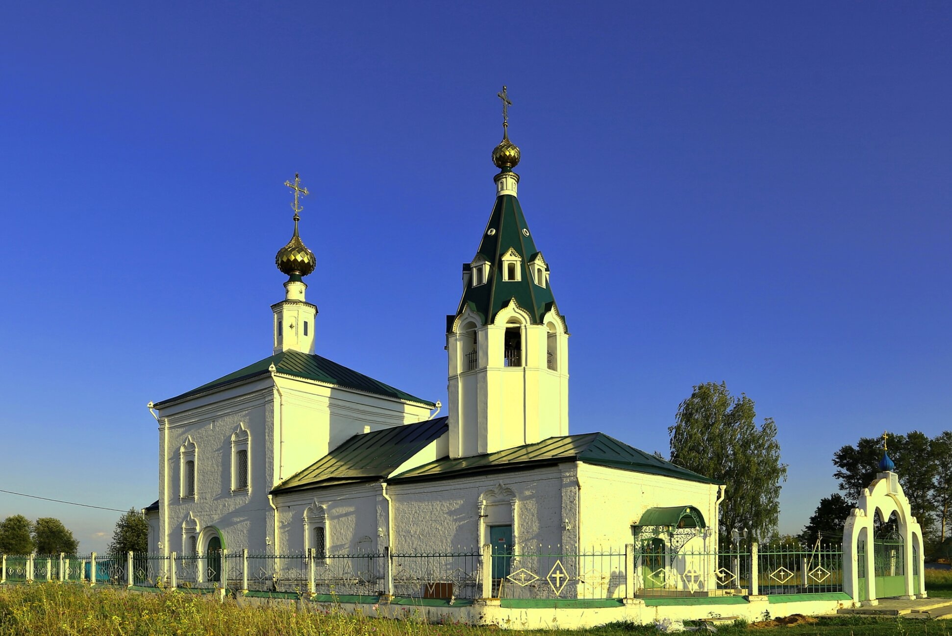 Церковь Иоанна Богослова в селе Стебачево