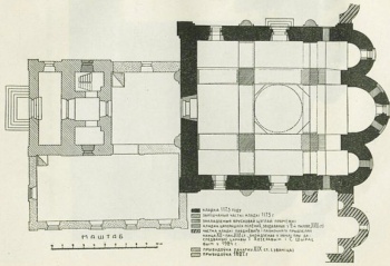 Церковь Иоанна Богослова в Смоленске: вход в древний храм