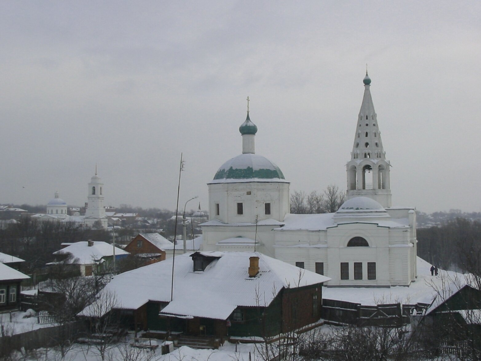 Храм Живоначальной Троицы на Красной Горе в Серпухове