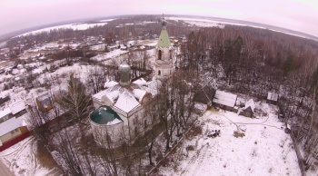 Свято-Боголюбский храм в Заречном - зимняя аэрофотосъемка