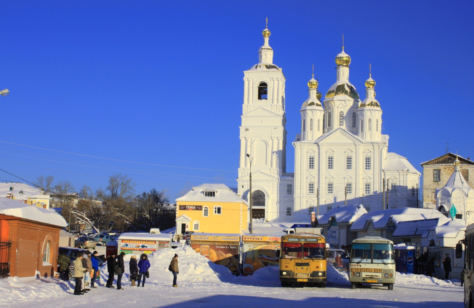 Благовещенская церковь в Арзамасе - зимний православный пейзаж