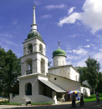 Храм Святой Великомученицы Анастасии Узорешительницы в Пскове