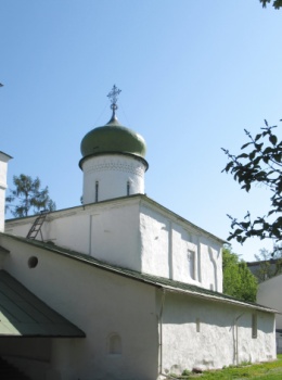 Храм Святой Великомученицы Анастасии Узорешительницы в Пскове