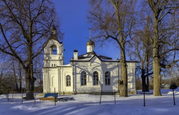 Вознесенская церковь в Перемилово: зимняя фотография