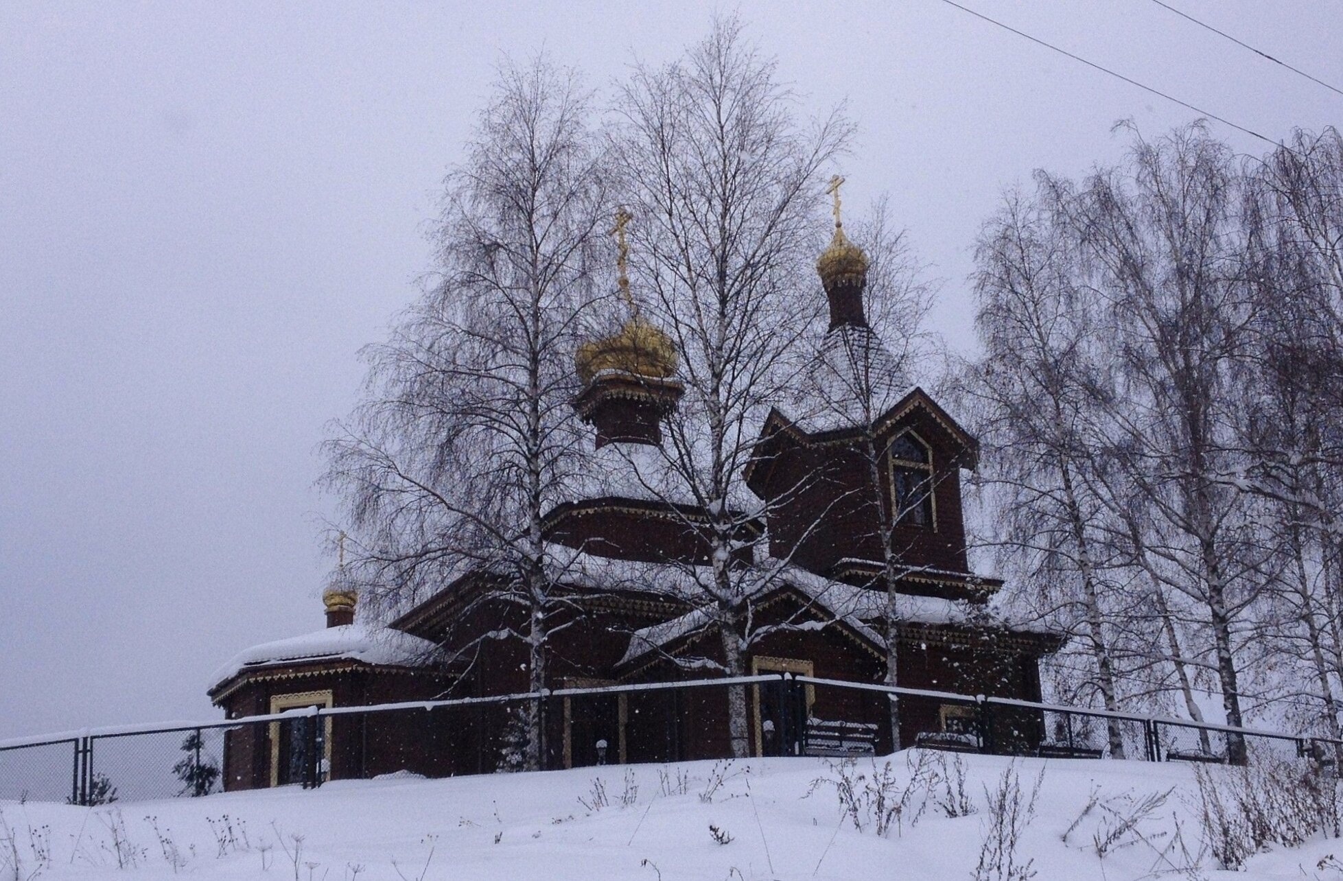Церковь Николая Чудотворца в селе Федоскино - зимний вид