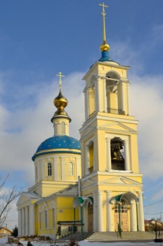 Храм Николая Чудотворца в селе Бужаниново зимой