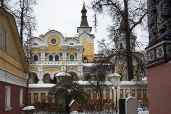 Храм Преображения Господня в Переделкино - зимняя фотография