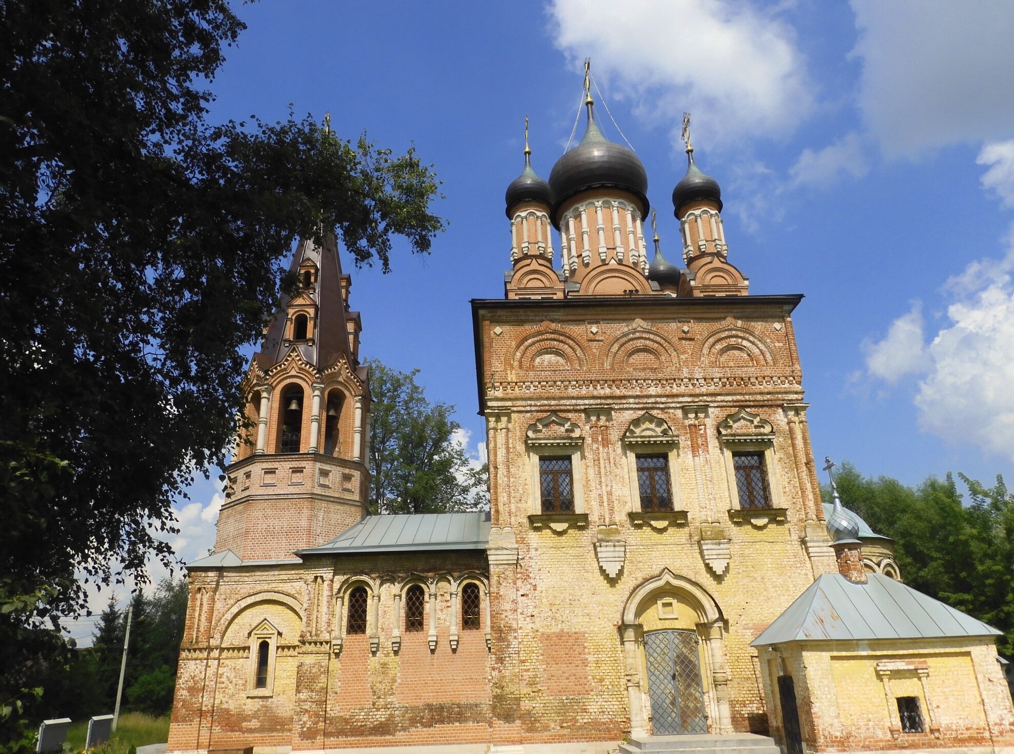 Храм Покрова Пресвятой Богородицы в селе Мещерское