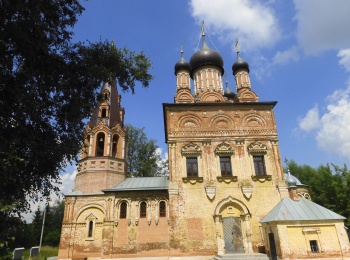 Храм Покрова Пресвятой Богородицы в селе Мещерское