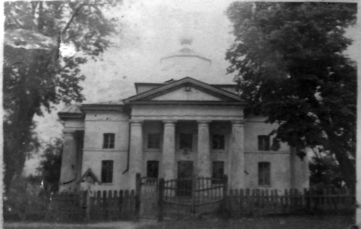 Храм Святой Великомученицы Екатерины в деревне Гадичево