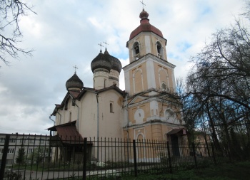 Храм Феодора Стратилата на Щиркове улице в Великом Новгороде