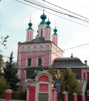 Собор Георгия Победоносца «за верхом» в Калуге