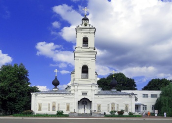 Собор Петра и Павла в Тарусе