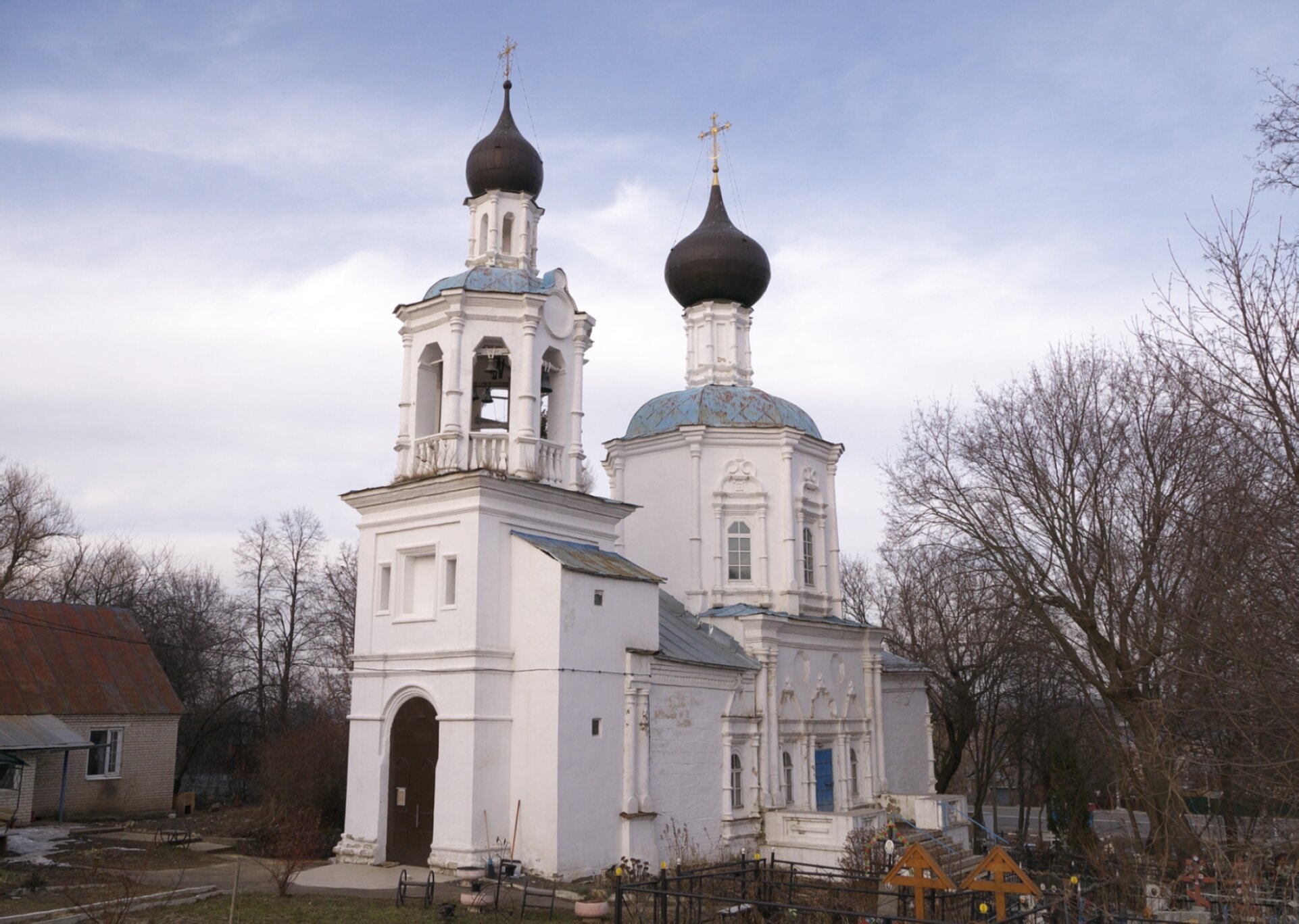 Церковь Смоленской иконы Божией Матери в селе Кривцы