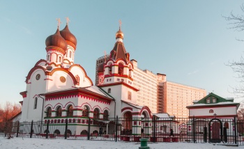 Храм Живоначальной Троицы в Старых Черёмушках