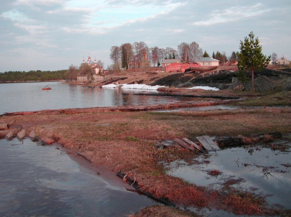 Вазеозерский Спасо-Преображенский монастырь